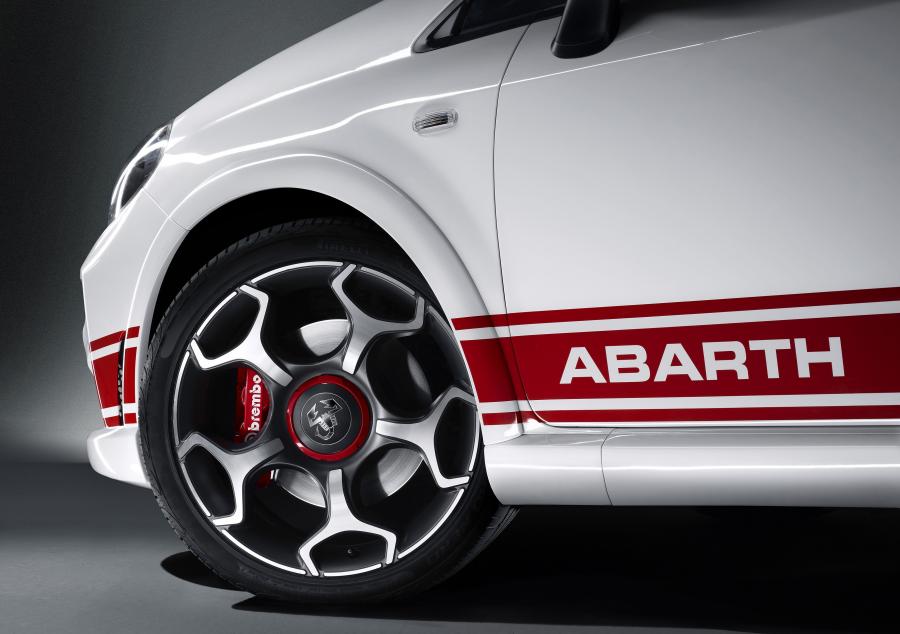 Детали экстерьера Abarth Punto Evo (199) 2010 года  (фото 49 из 57)